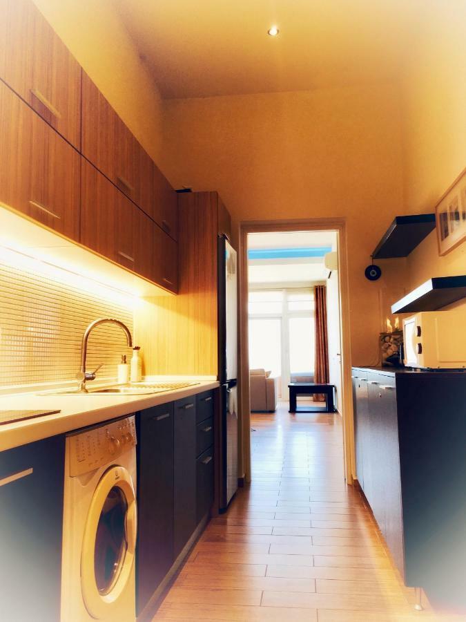 Flyviewflatsgold Privatehottub With Seaview Apartman Ixiá Kültér fotó
